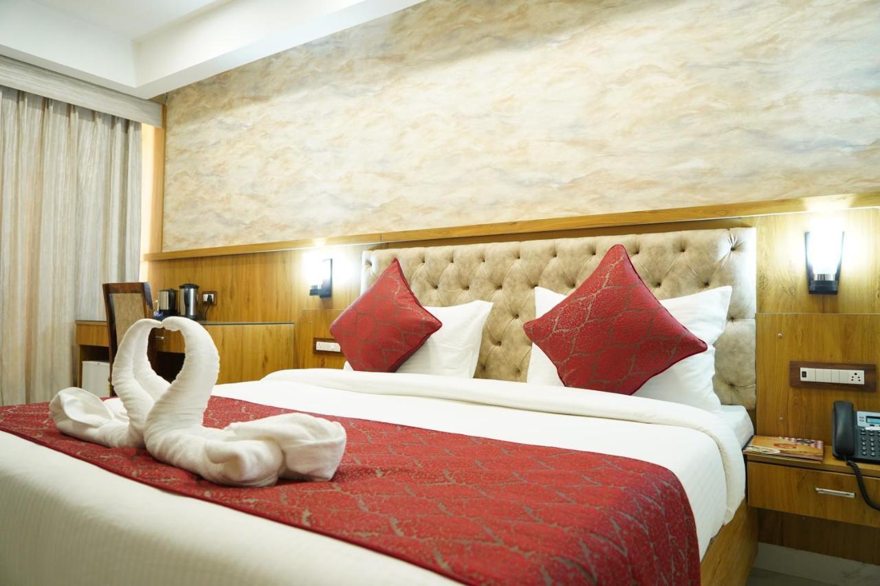 Hotel Shanti Sagar Kharar Eksteriør billede